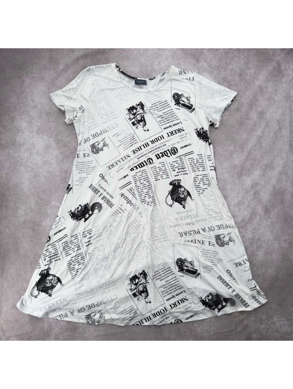 Scarlett Plus Vintage Newspaper Print Short Sleeve Dress Size Plus 1X
